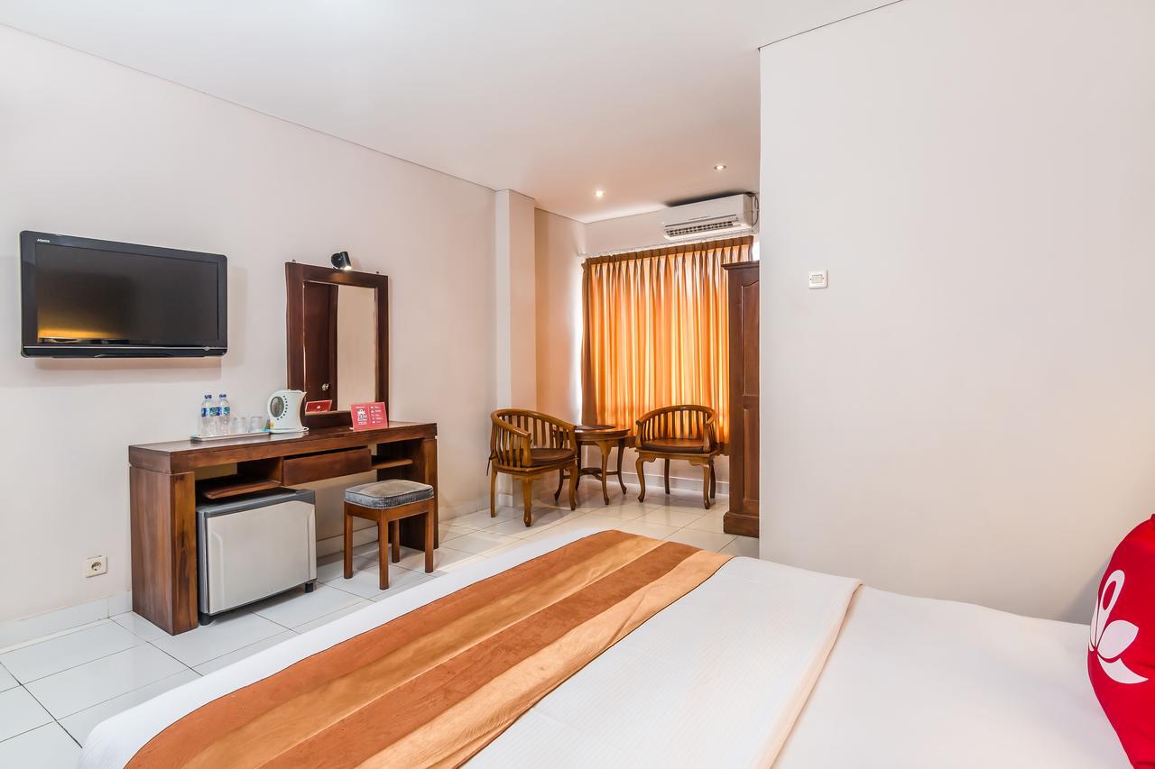Zen Rooms Kuta Kubu Anyar 2 Bagian luar foto